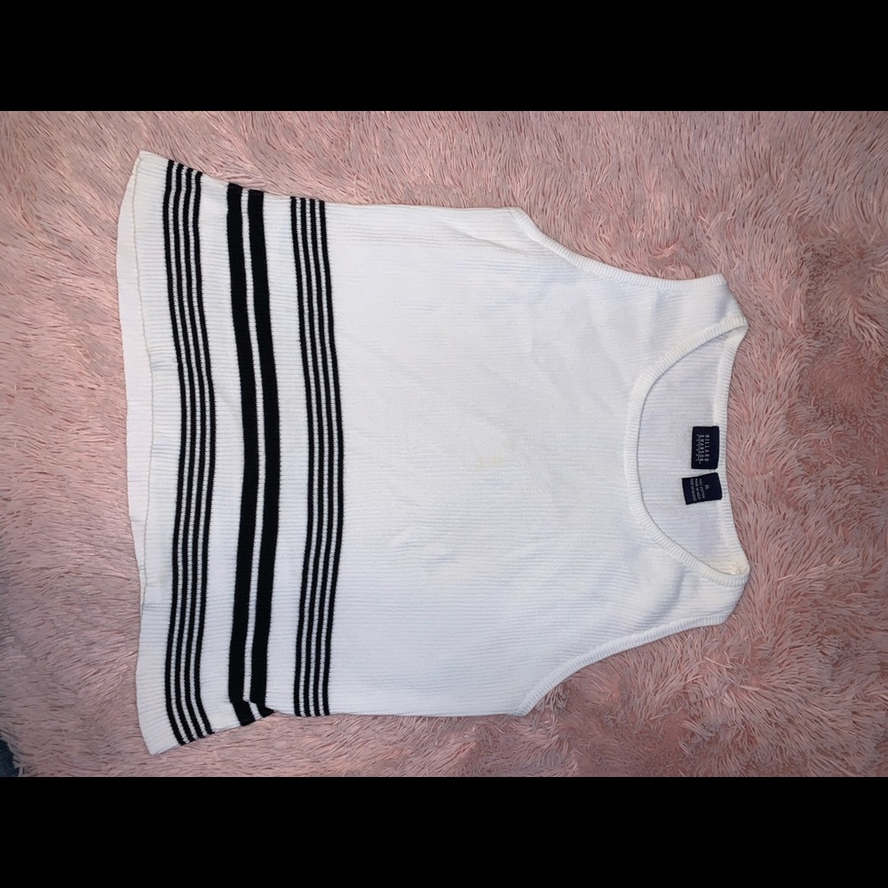 Mid crop top-ish tank top